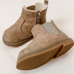 Tan toddler boots